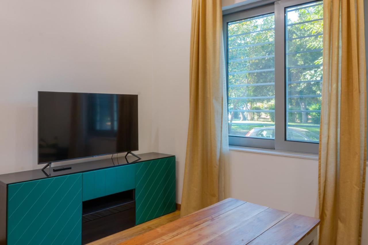 Academia Apartments By The Park Atenas Exterior foto